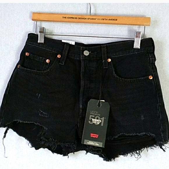 Levi's Pants - LEVI'S  WOMEN  SHORTS  BLACK  JEANS SIZE 28 NEW